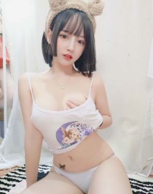 竞雄女侠秋瑾